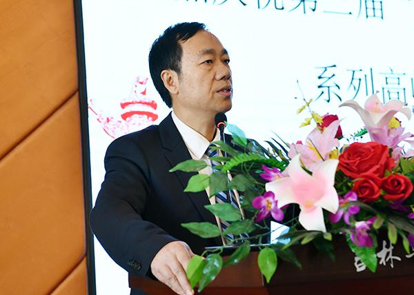 吉林医药学院校长蔡建辉致辞___.jpg